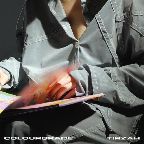 Tirzah: Colourgrade / RECORD