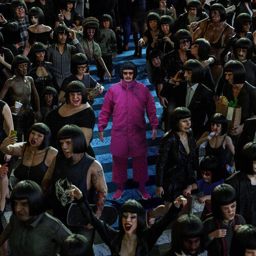 Oliver Tree: Alone In A Crowd / RECORD